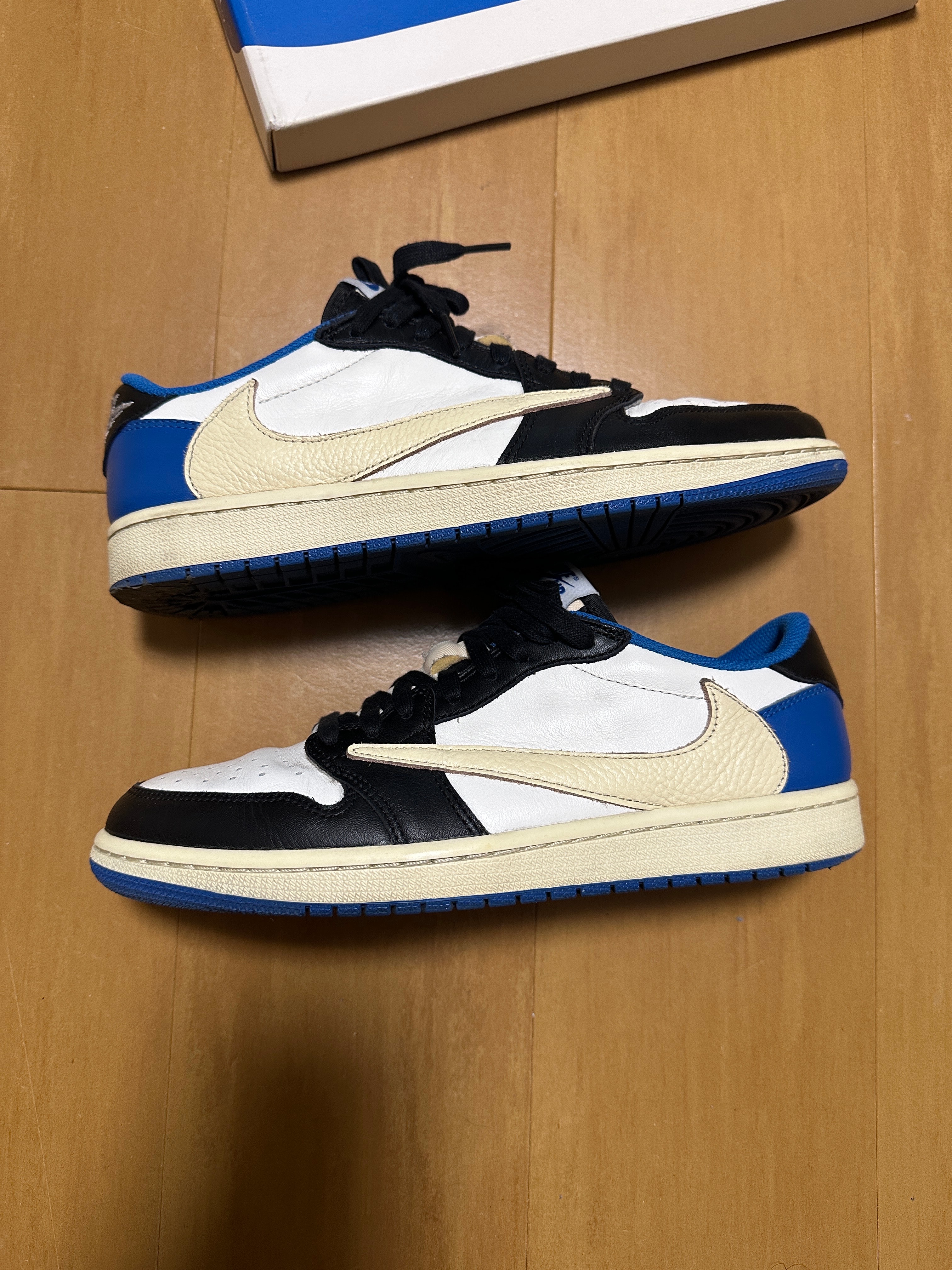 Travis Scott × fragment design × Nike Air Jordan 1 Low OG SP "Military Blue"