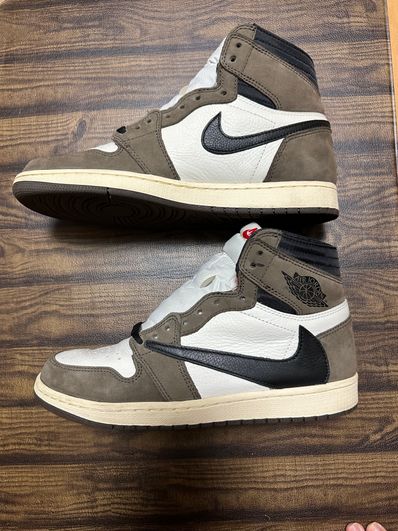Travis Scott × Nike Air Jordan 1 Retro High OG TS SP "Sail/Dark Mocha"