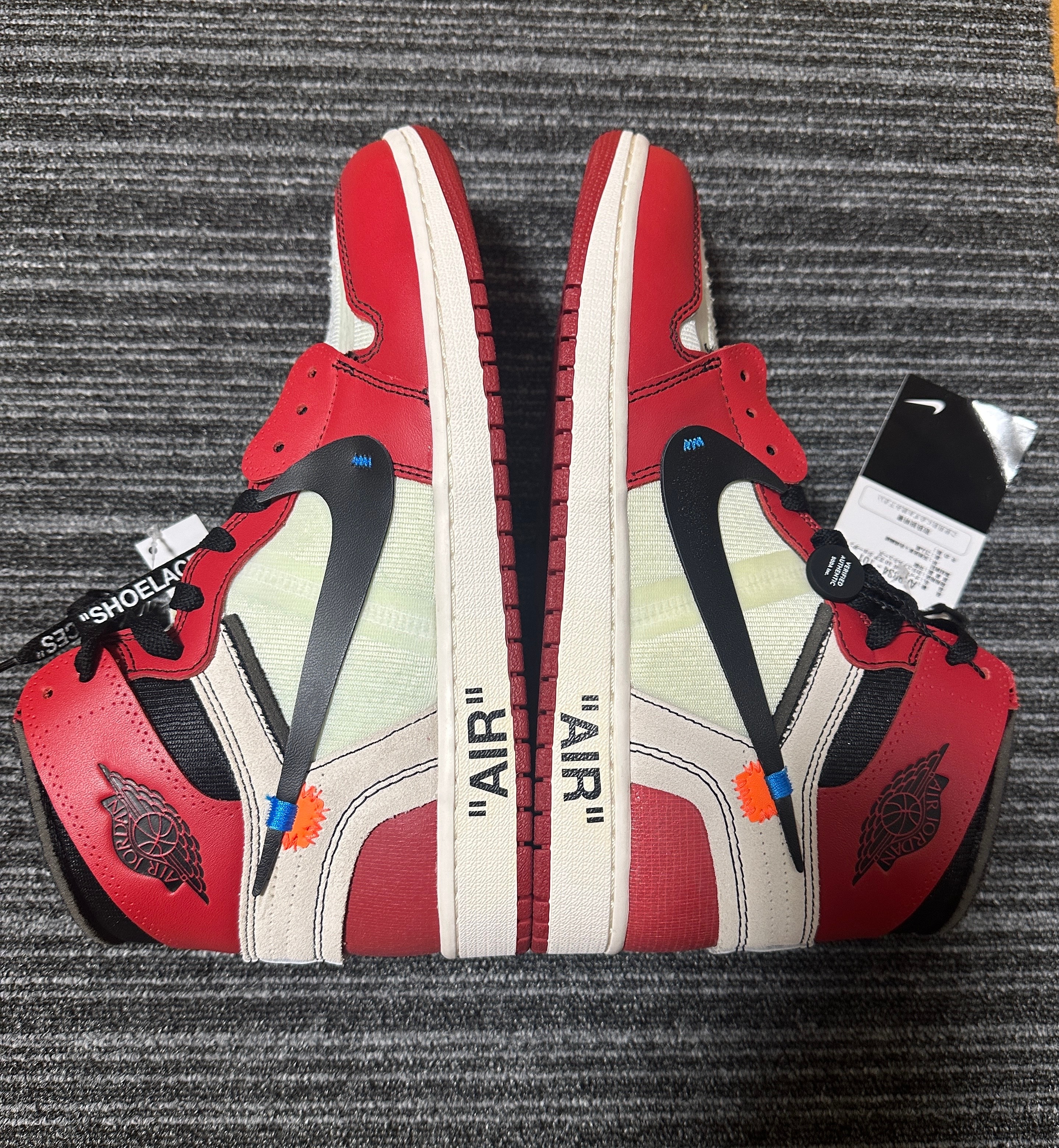 Off-White × Nike Air Jordan 1 Retro High The Ten "Chicago"