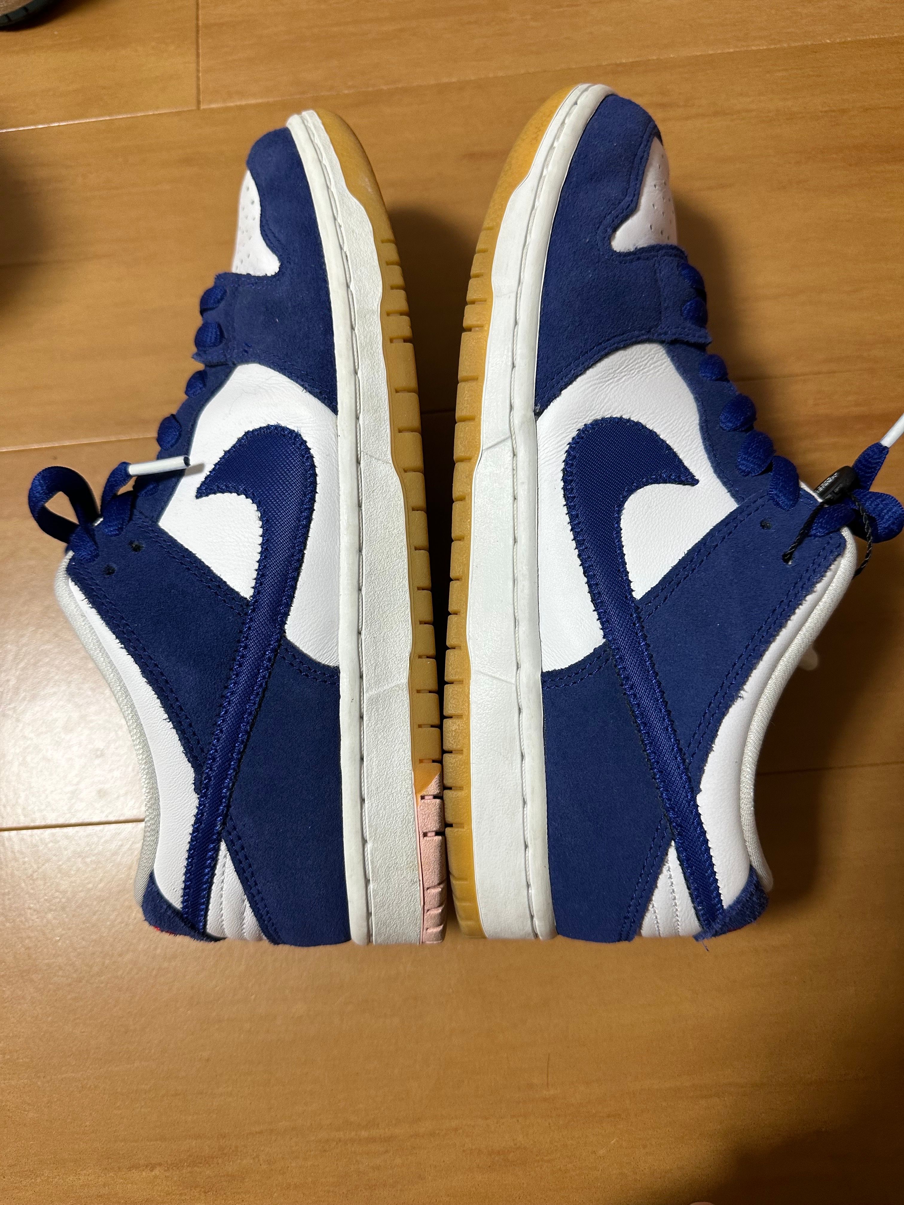 Nike SB Dunk Low "Los Angeles Dodgers/Deep Royal Blue"