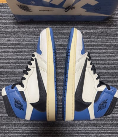 Travis Scott × fragment design × Nike Air Jordan 1 Retro High OG SP "Military Blue"
