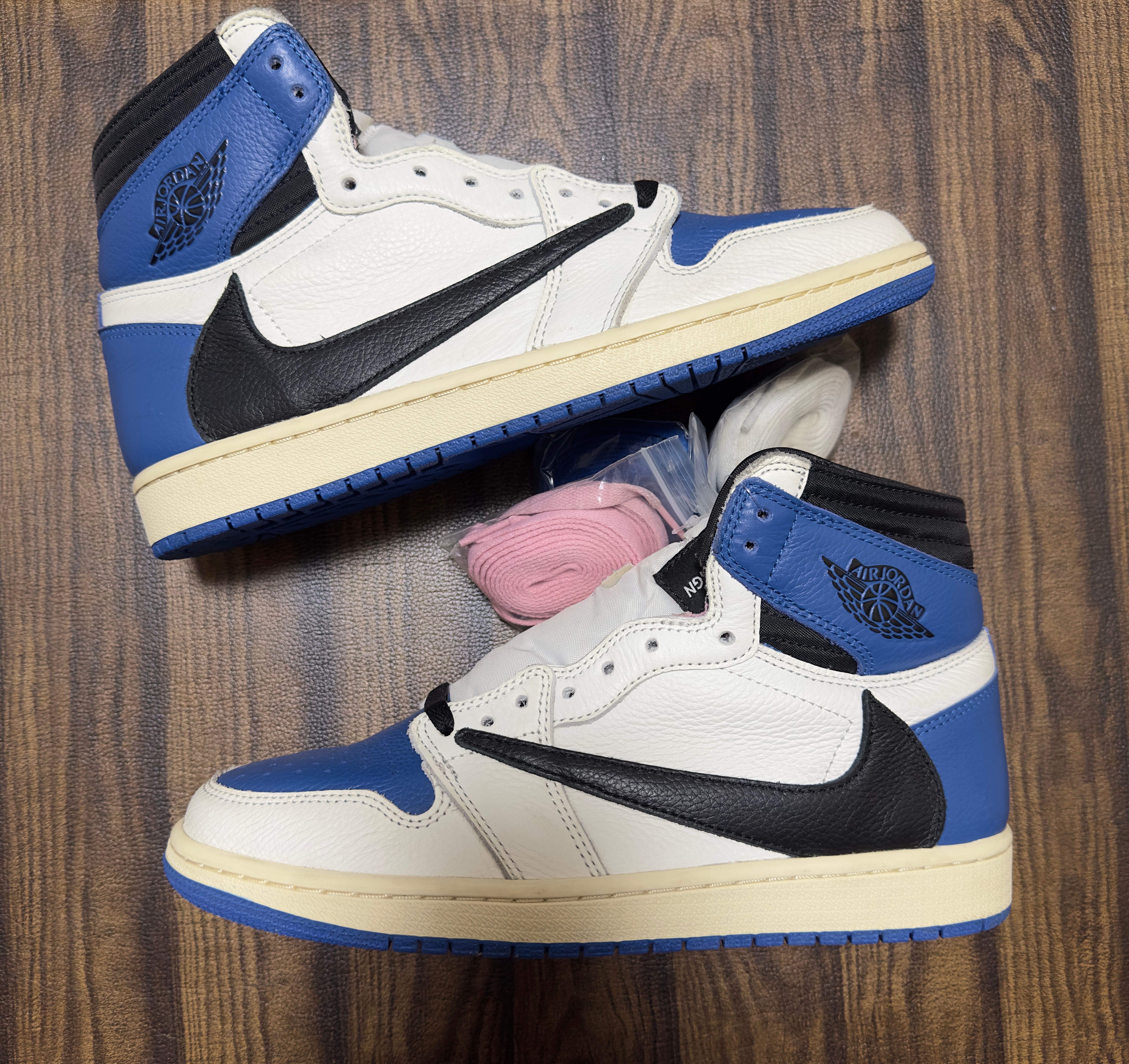 Travis Scott × fragment design × Nike Air Jordan 1 Retro High OG SP "Military Blue"