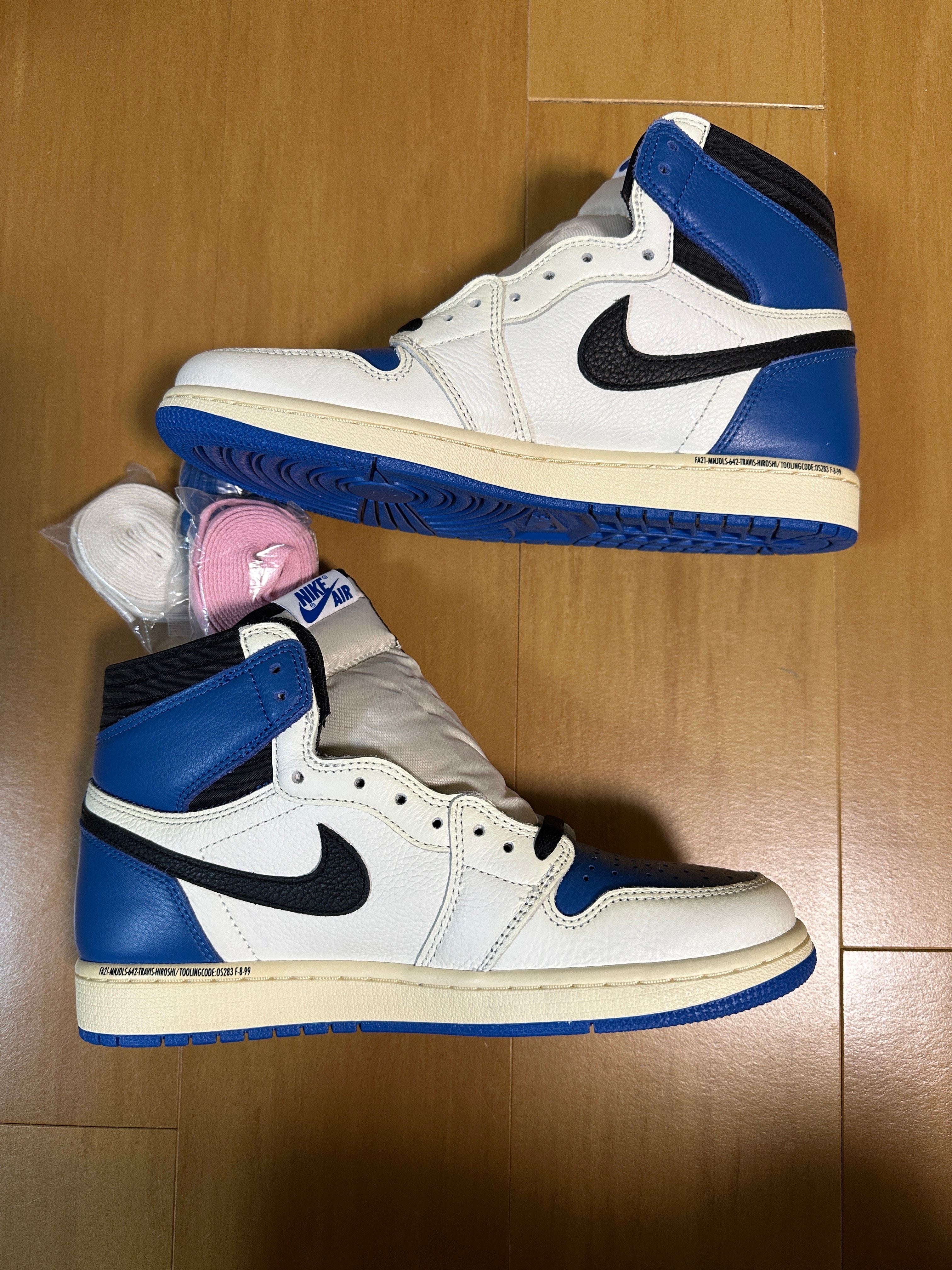 Travis Scott × fragment design × Nike Air Jordan 1 Retro High OG SP "Military Blue"