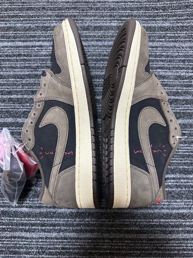 Travis Scott × Nike Air Jordan 1 Low OG SP-T "Black/Dark Mocha"