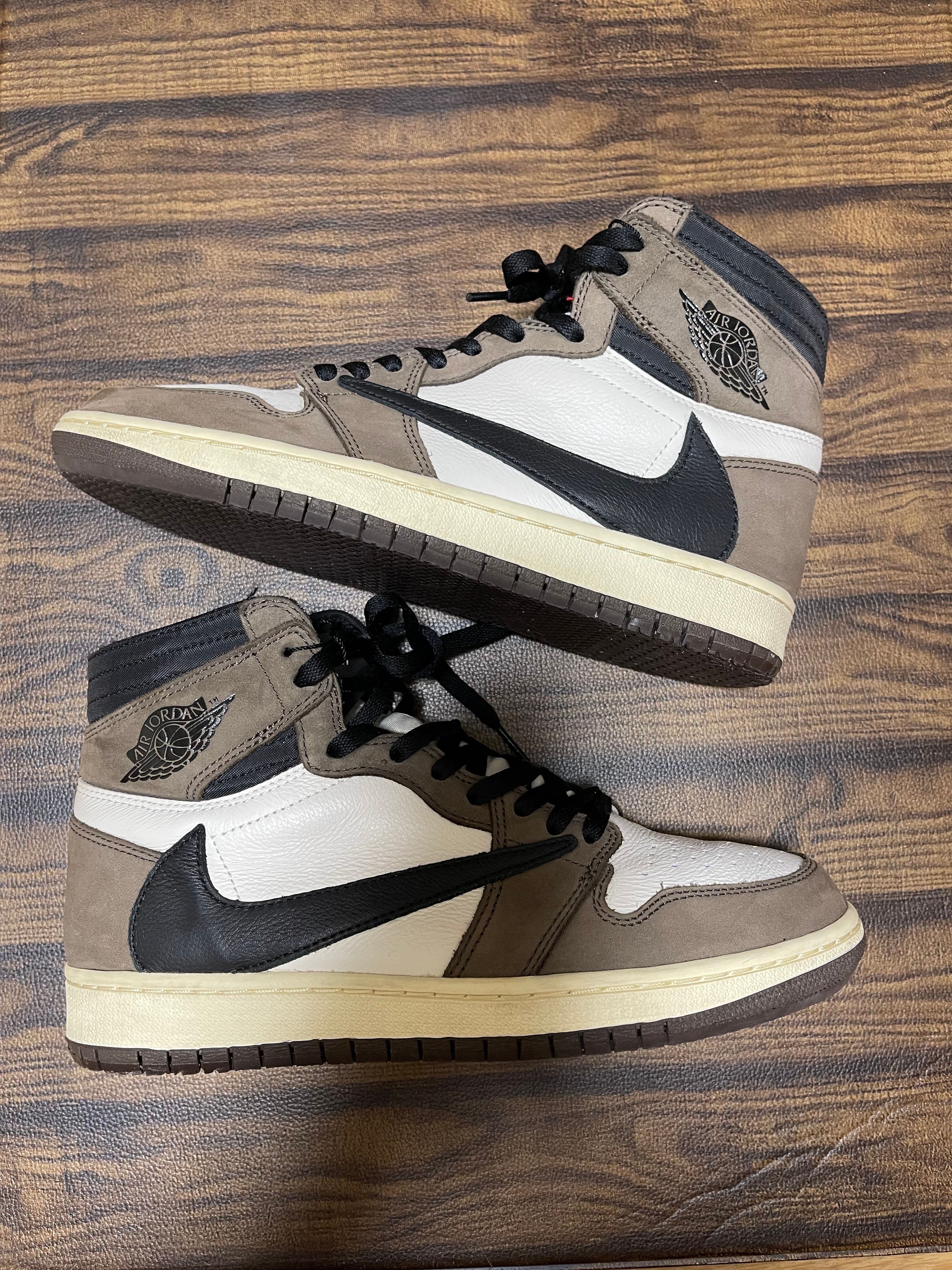 Travis Scott × Nike Air Jordan 1 Retro High OG TS SP "Sail/Dark Mocha"