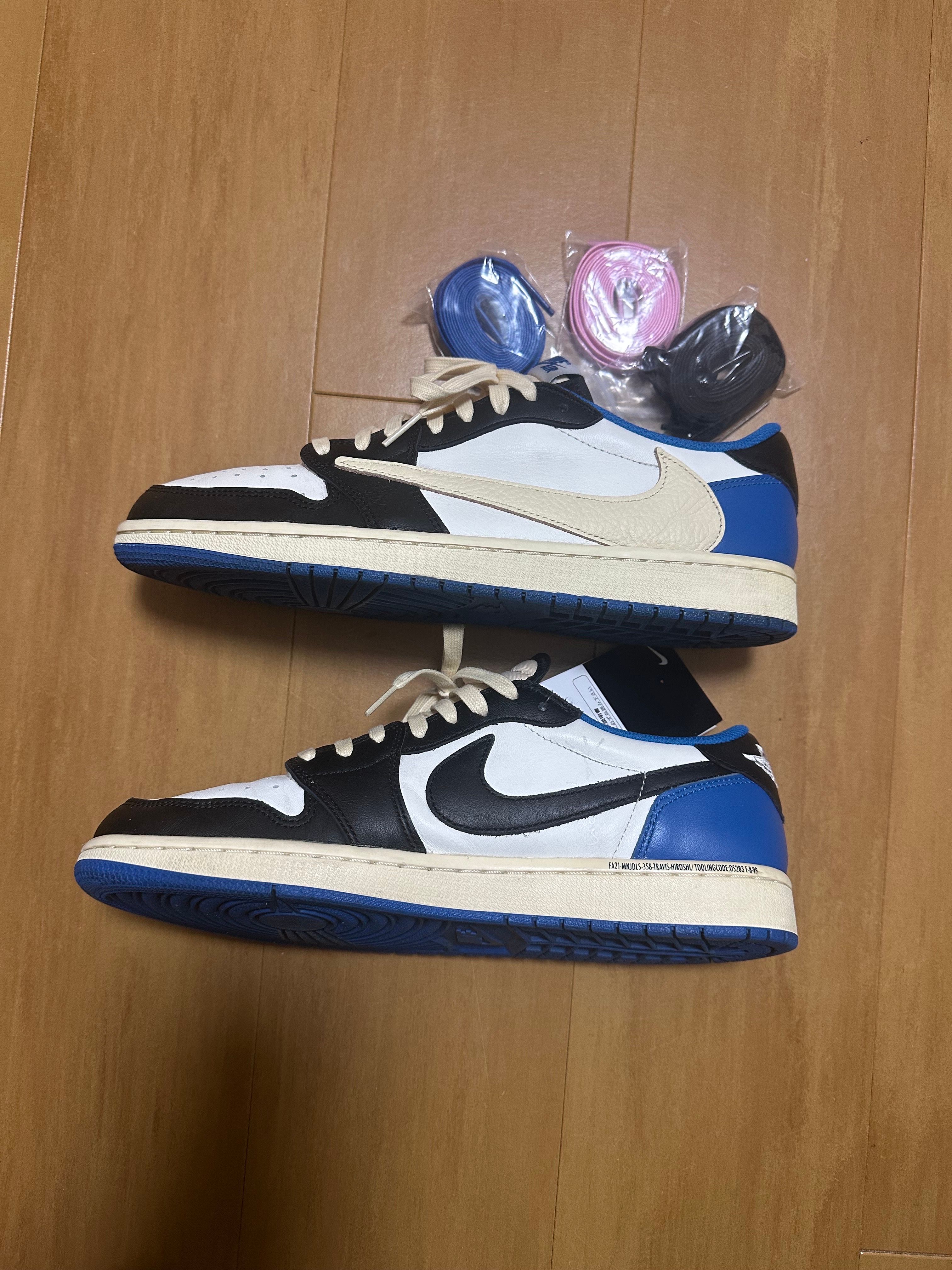 Travis Scott × fragment design × Nike Air Jordan 1 Low OG SP "Military Blue"