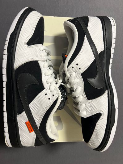 TIGHTBOOTH × Nike SB Dunk Low Pro QS "Black and White"