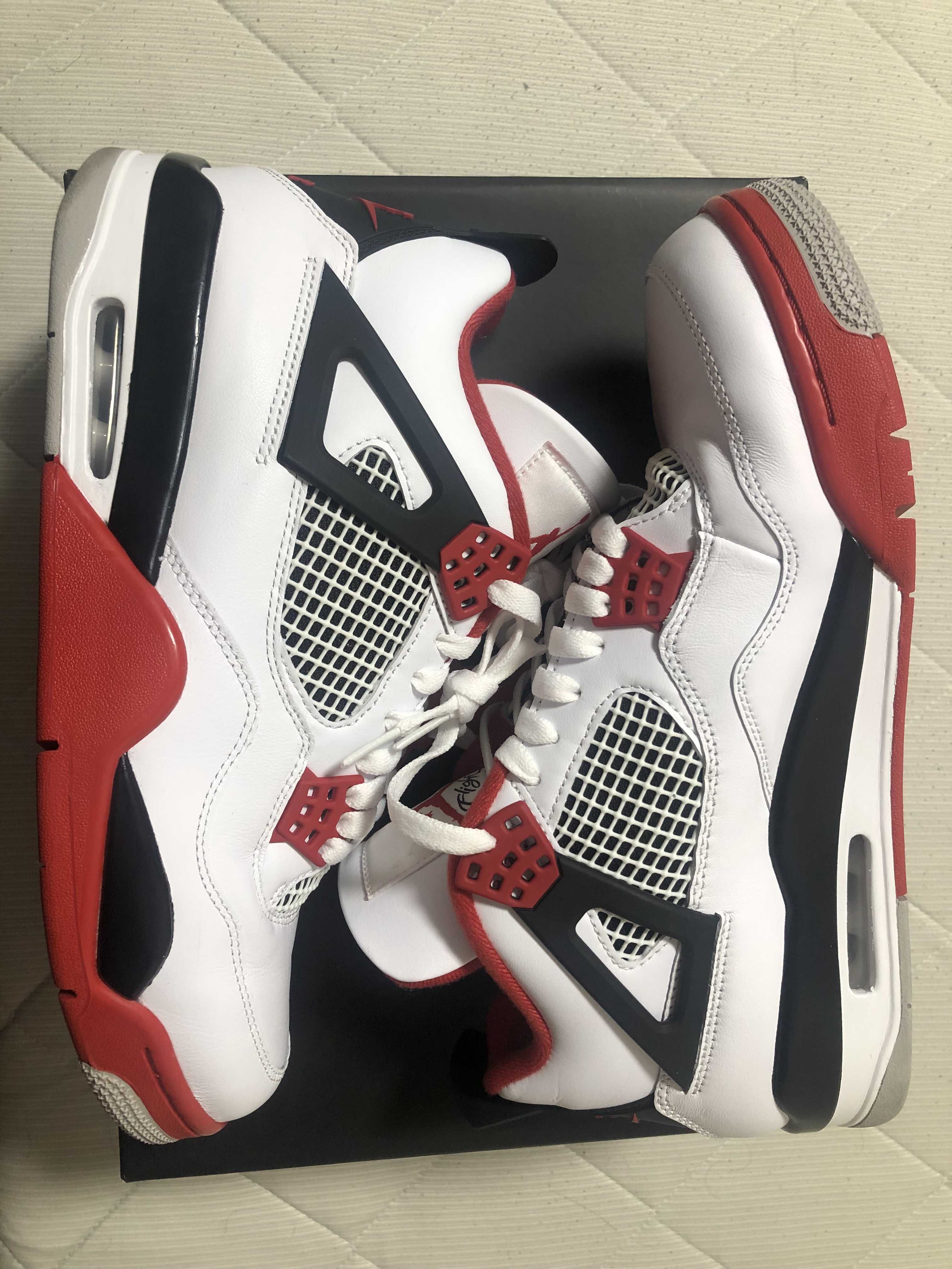 Nike Air Jordan 4 Retro OG "Fire Red" (2020)