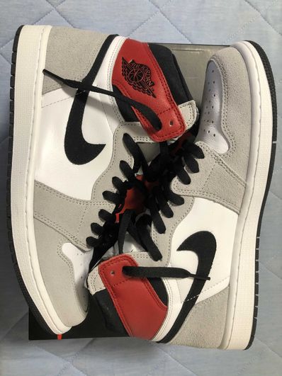 Nike Air Jordan 1 High OG "White/Black/Light Smoke Grey"