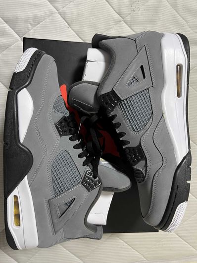 Nike Air Jordan 4 "Cool Grey"