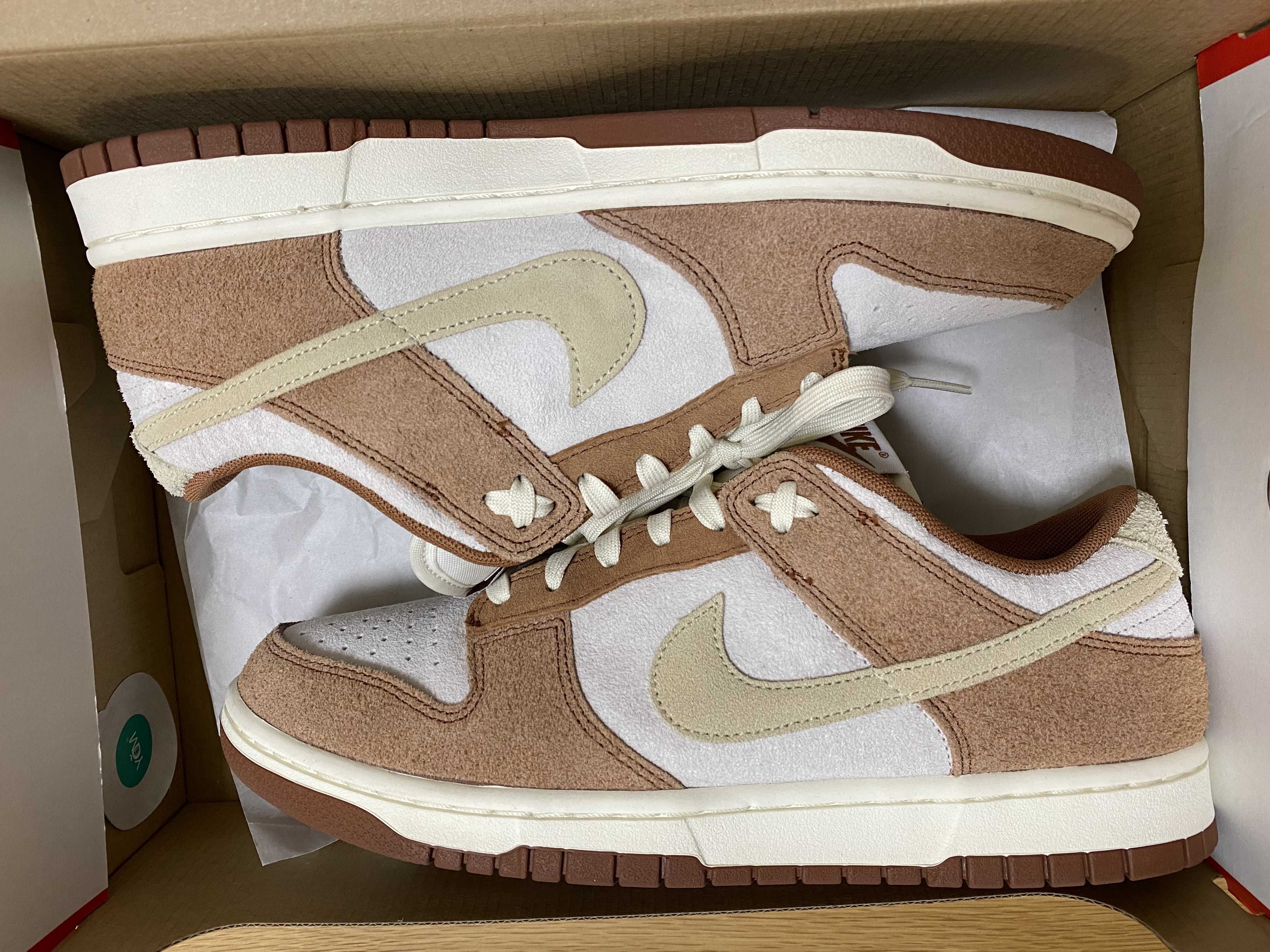 Nike Dunk Low PRM "Medium Curry"