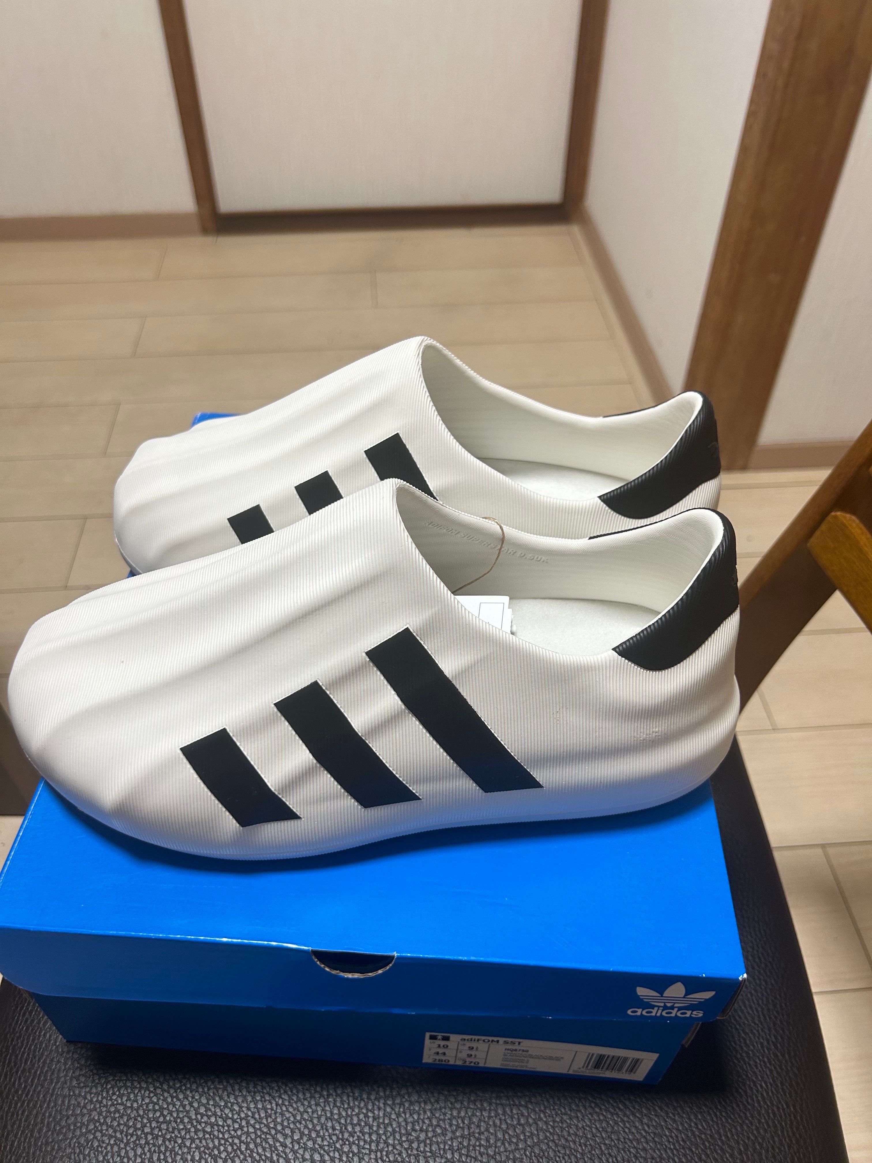 アディダス アディフォーム スーパースター "ホワイト"