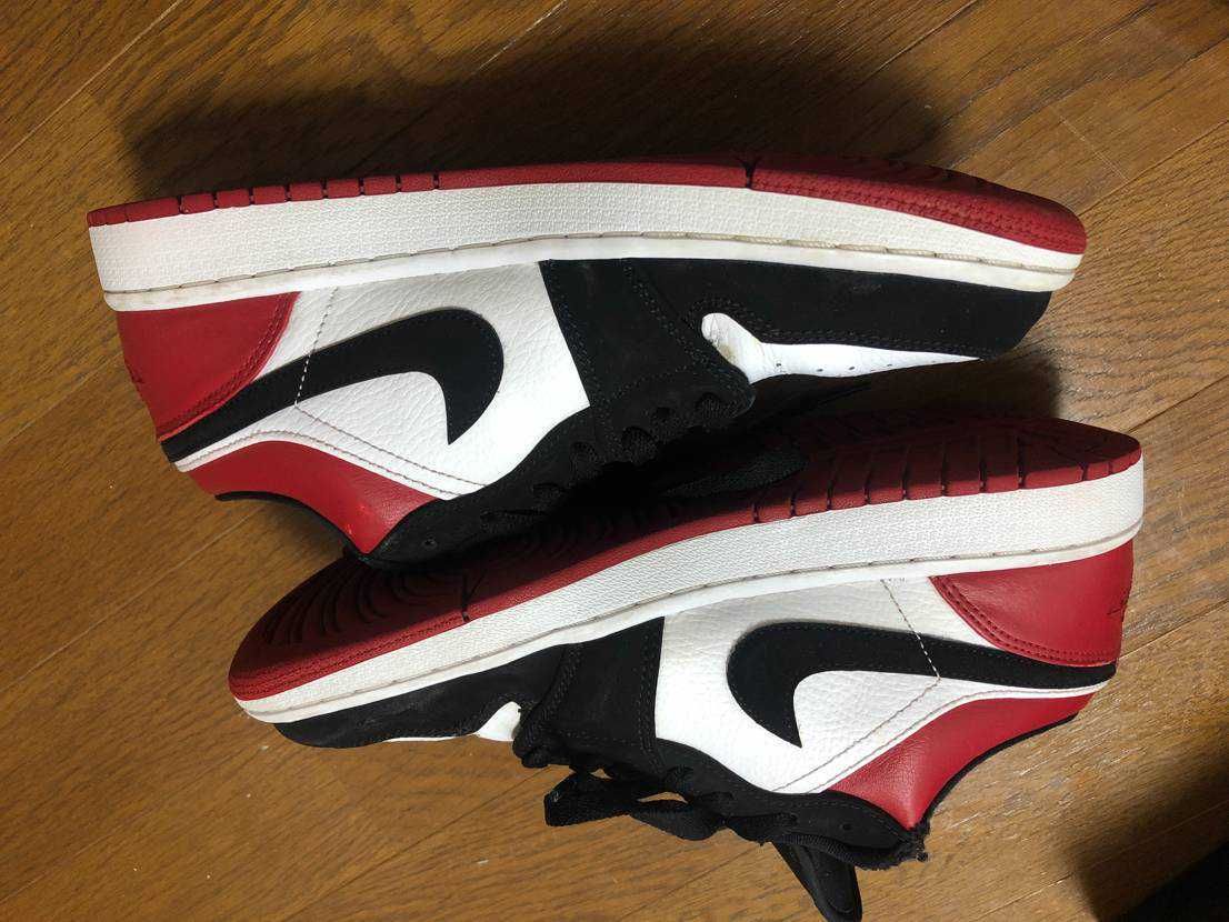 Nike Air Jordan 1 Low "Black Toe"