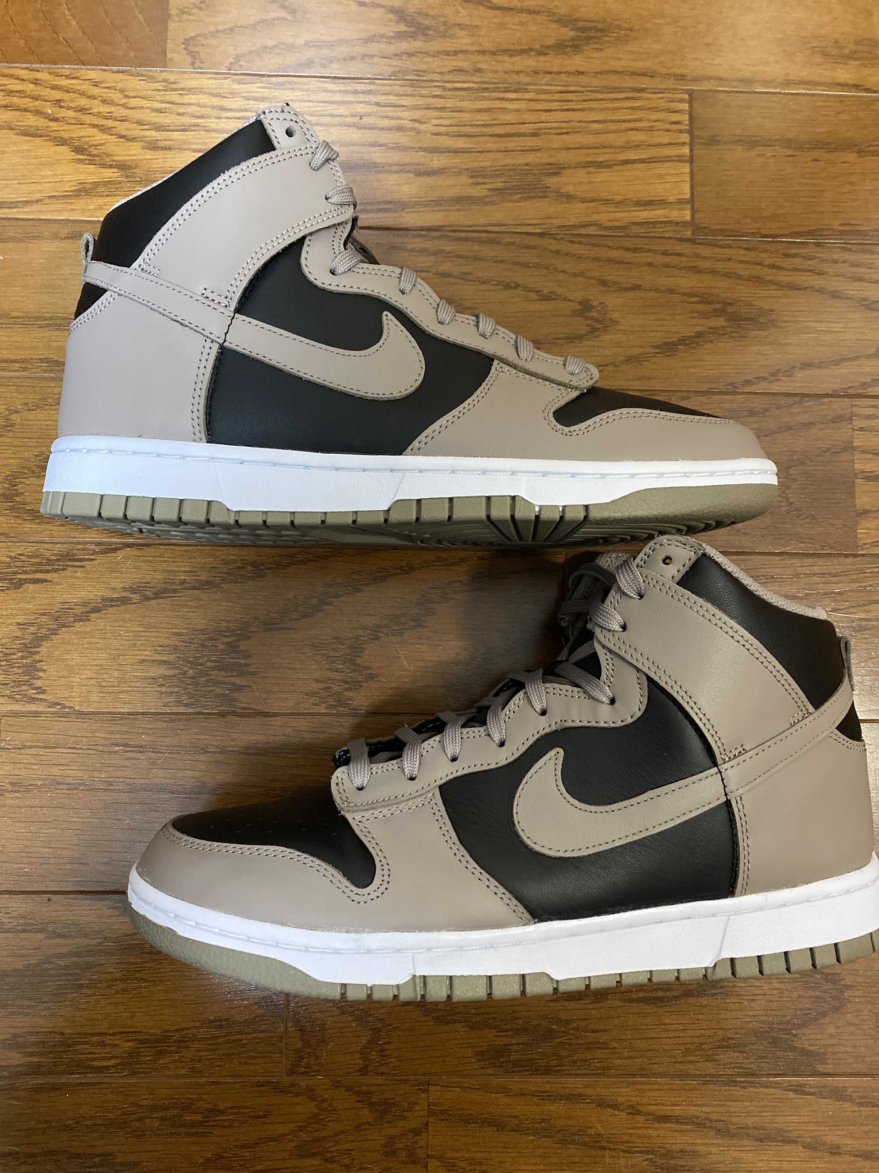 Nike Women's Dunk High "Moon Fossil"