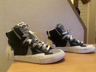 sacai × NIKE BLAZER MID "BLACK/WOLF GREY/WHITE"