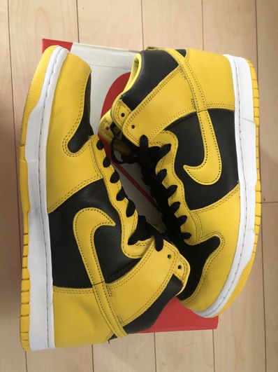 Nike Dunk High "Black/Varsity Maize"