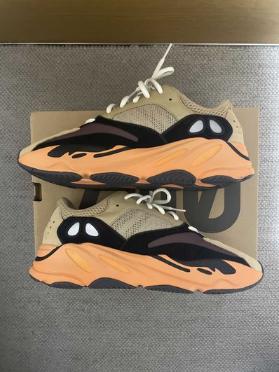 adidas YEEZY Boost 700 "Enflame Amber"