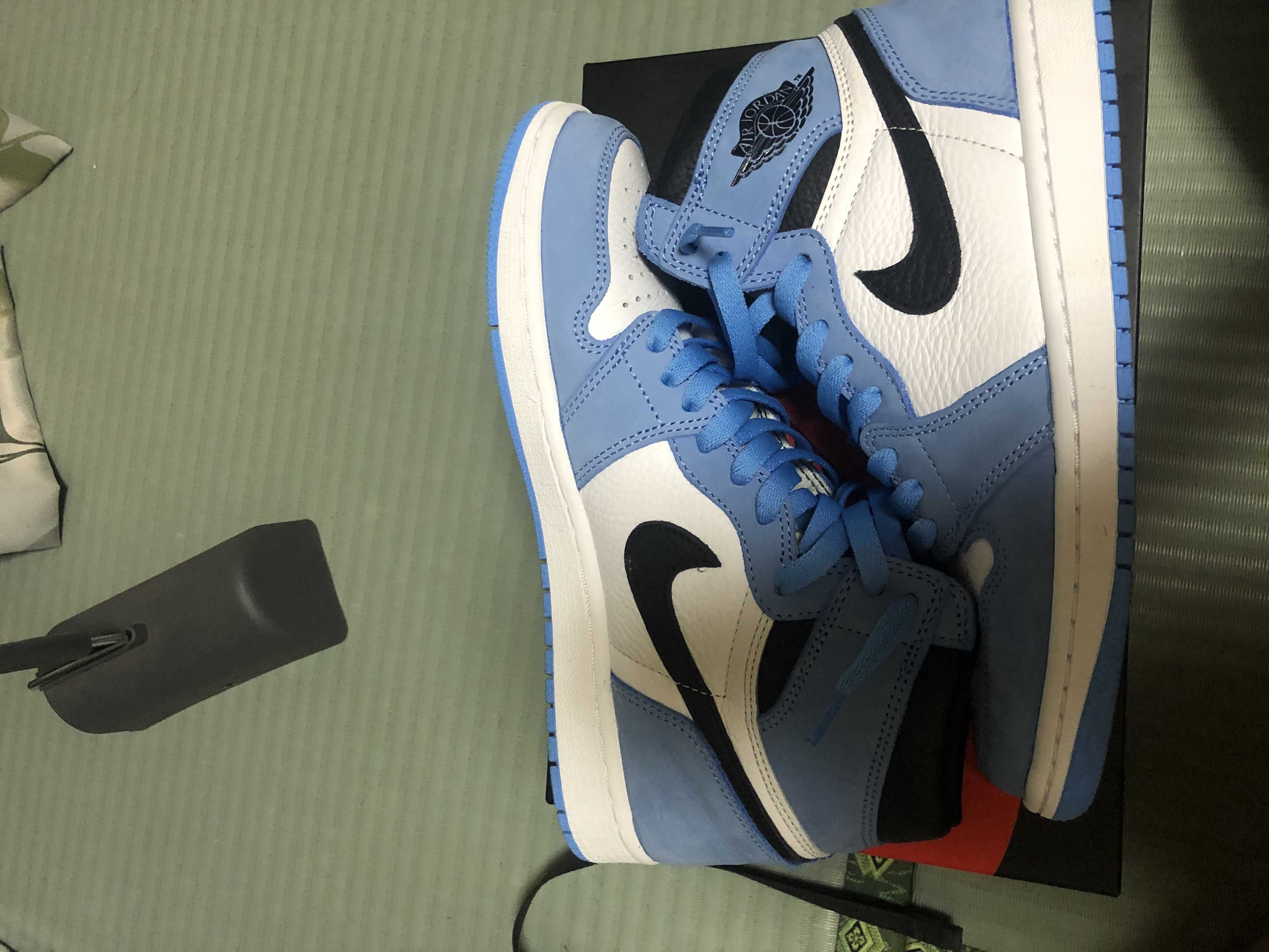 Nike Air Jordan 1 High OG "University Blue"