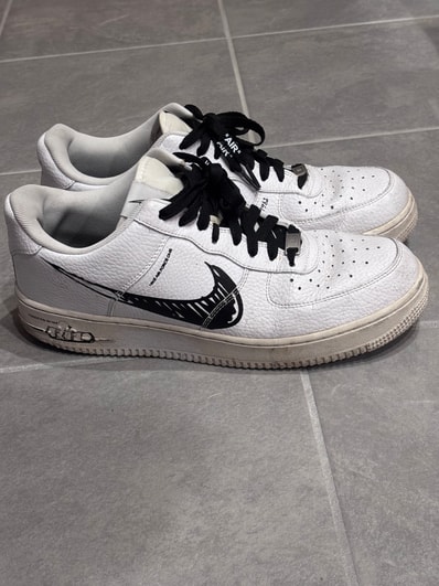Nike Air Force 1 Low LV8 Utility "Black Sketch"