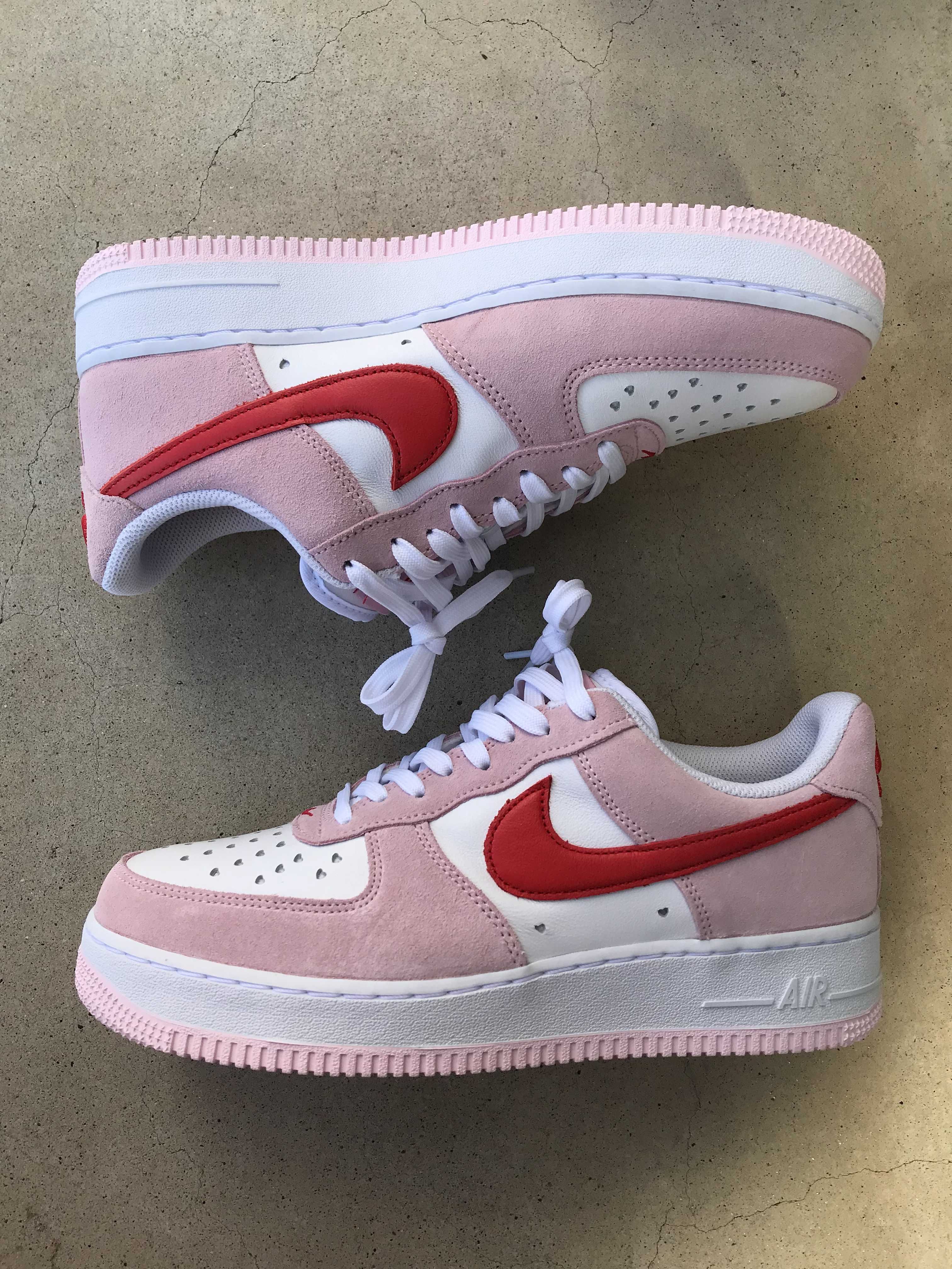 Nike Air Force 1 Low '07 "Valentine's Day"