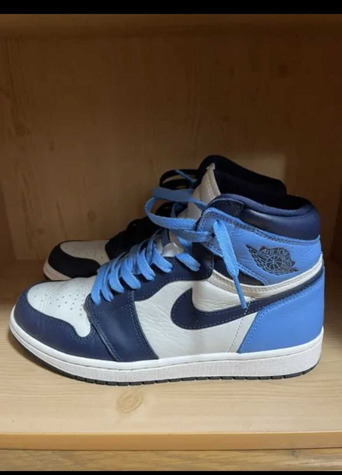 Nike Air Jordan 1 Retro High OG "Obsidian/University Blue"