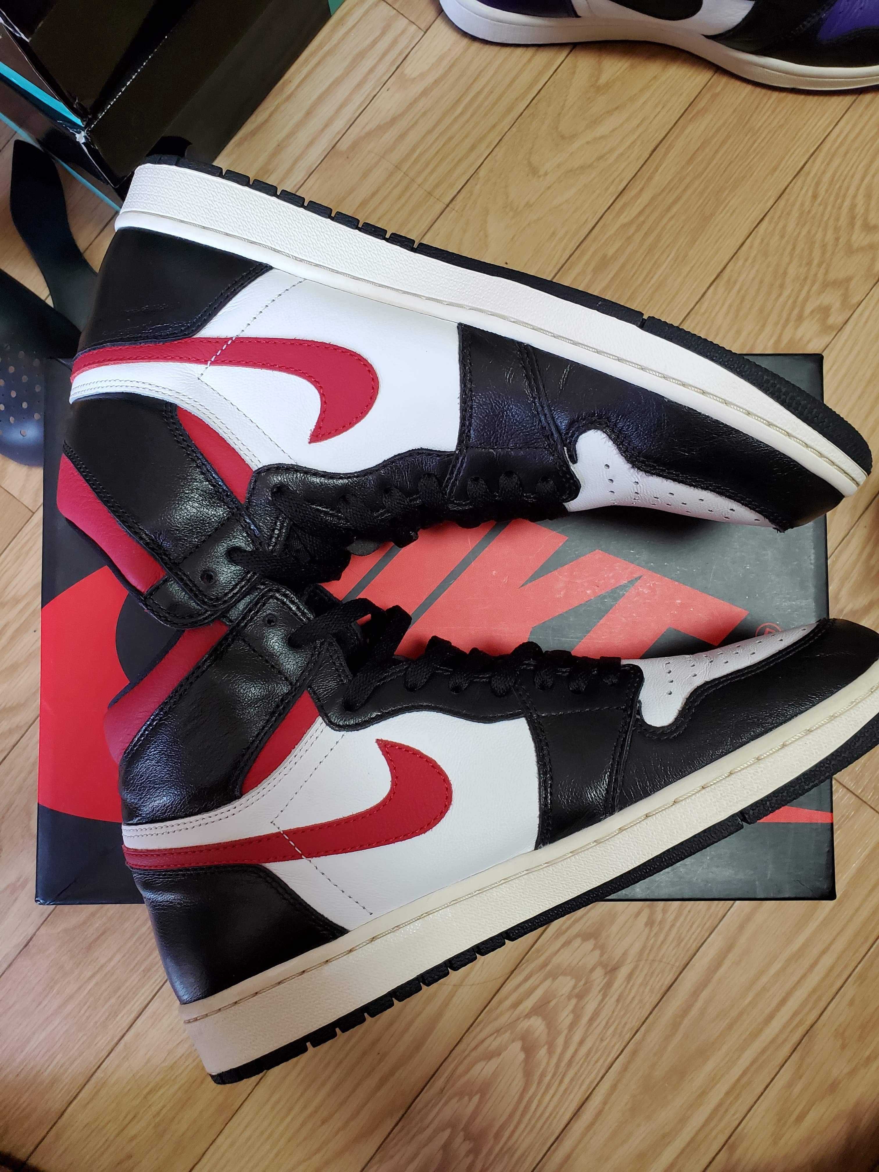 Nike Air Jordan 1 Retro High "Black/White/Sail/Gym Red"