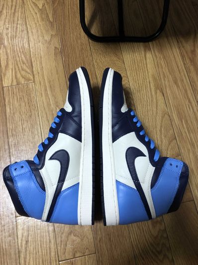Nike Air Jordan 1 Retro High OG "Obsidian/University Blue"