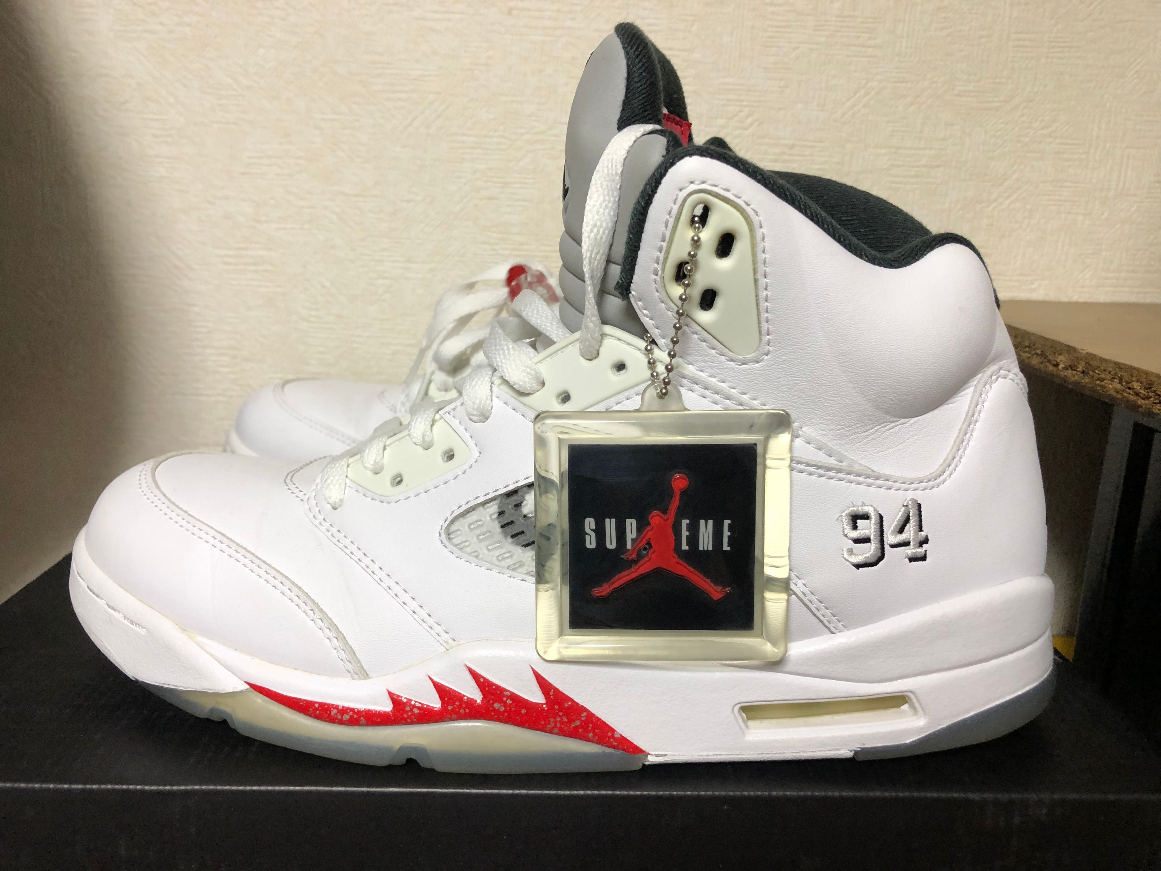 Supreme × Nike Air Jordan 5 Retro "White"