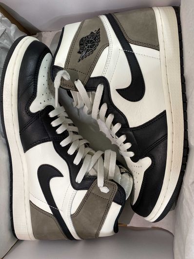 Nike Air Jordan 1 High OG "Sail/Dark Mocha/Black"