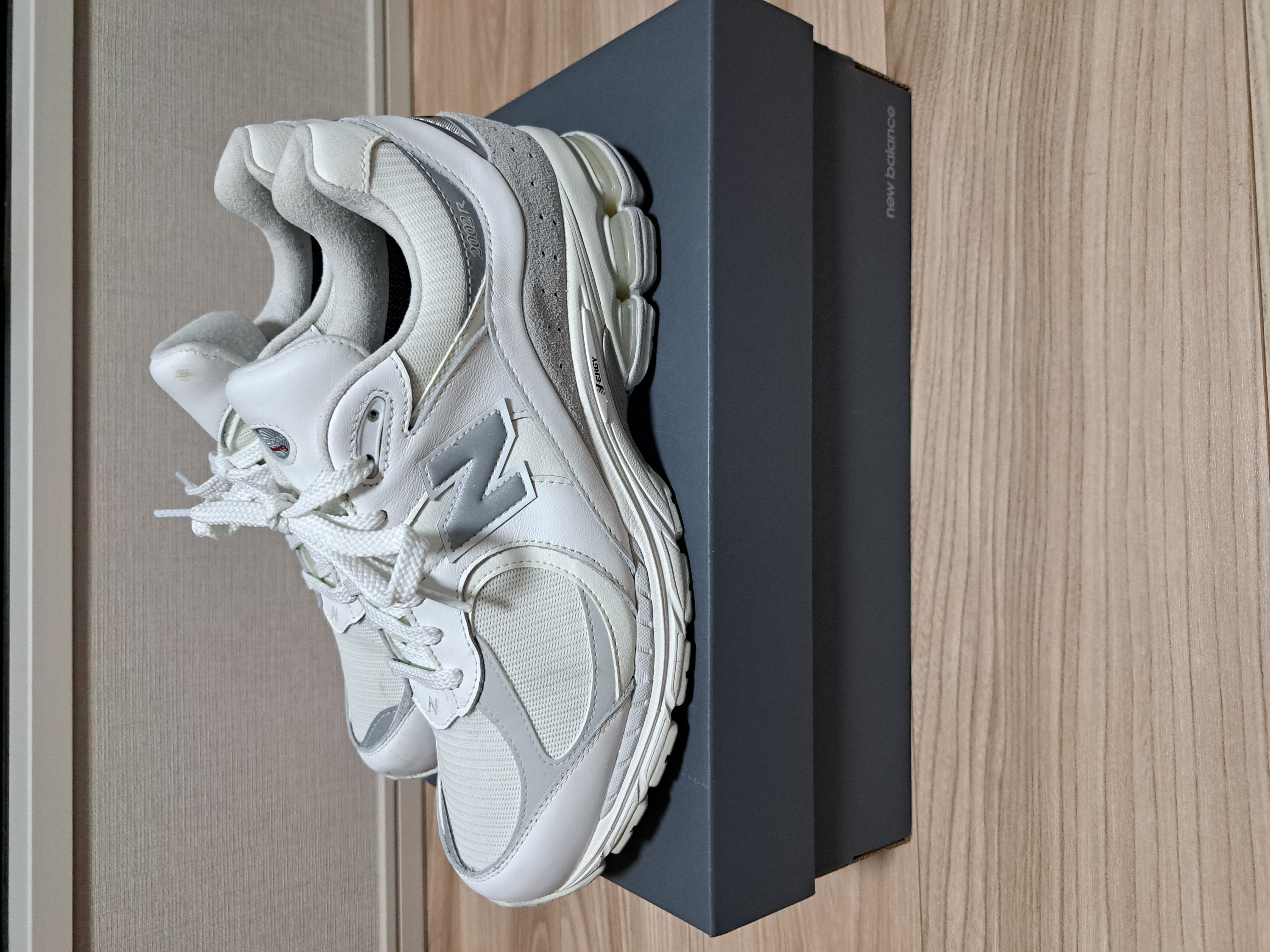 New Balance 2002R GORE-TEX "White/Brighton Grey"