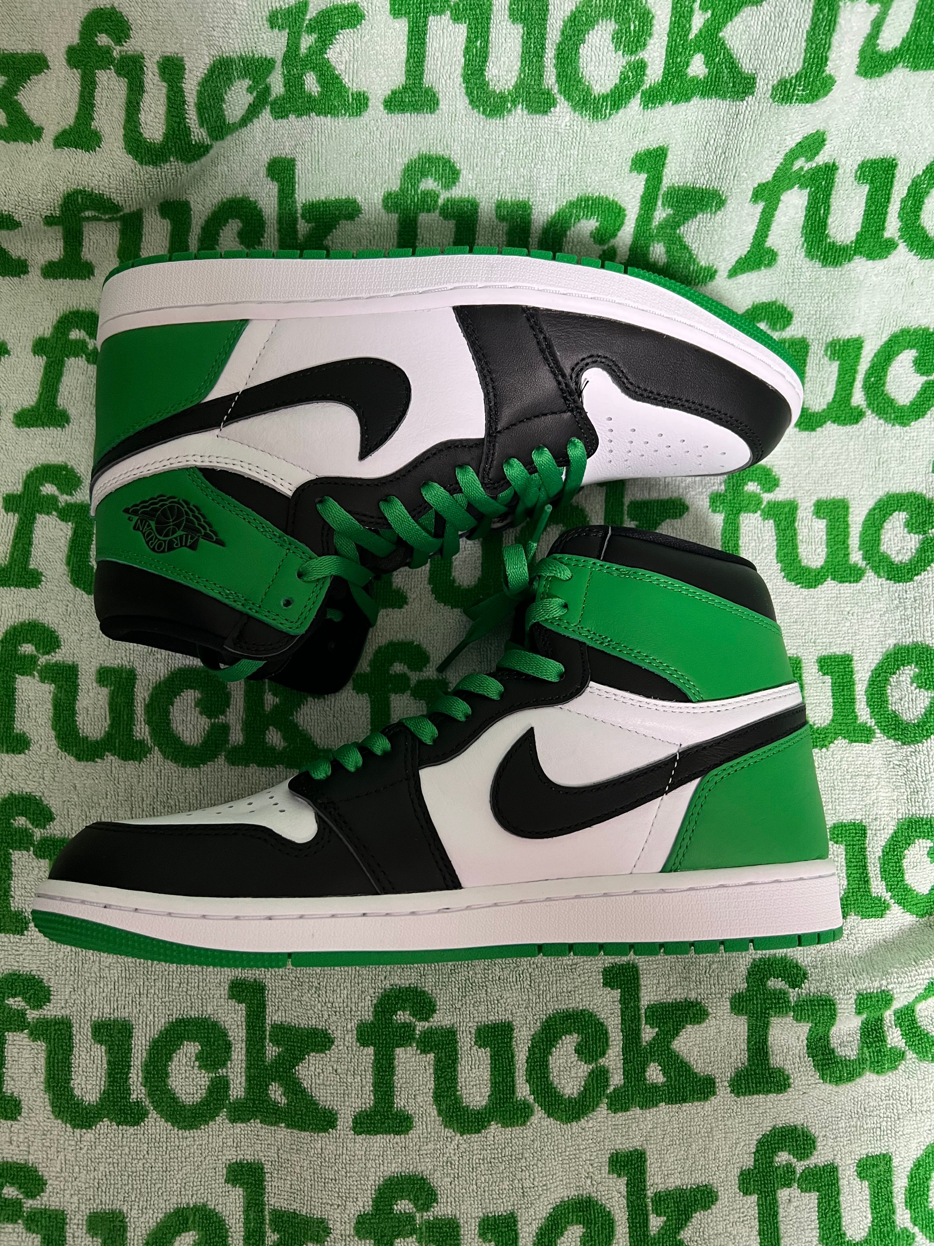 Nike Air Jordan 1 Retro High OG "Celtics/Black and Lucky Green" (2023)