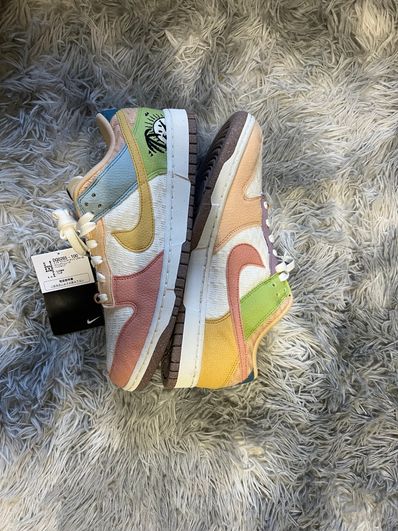 Nike WMNS Dunk Low Sun Club