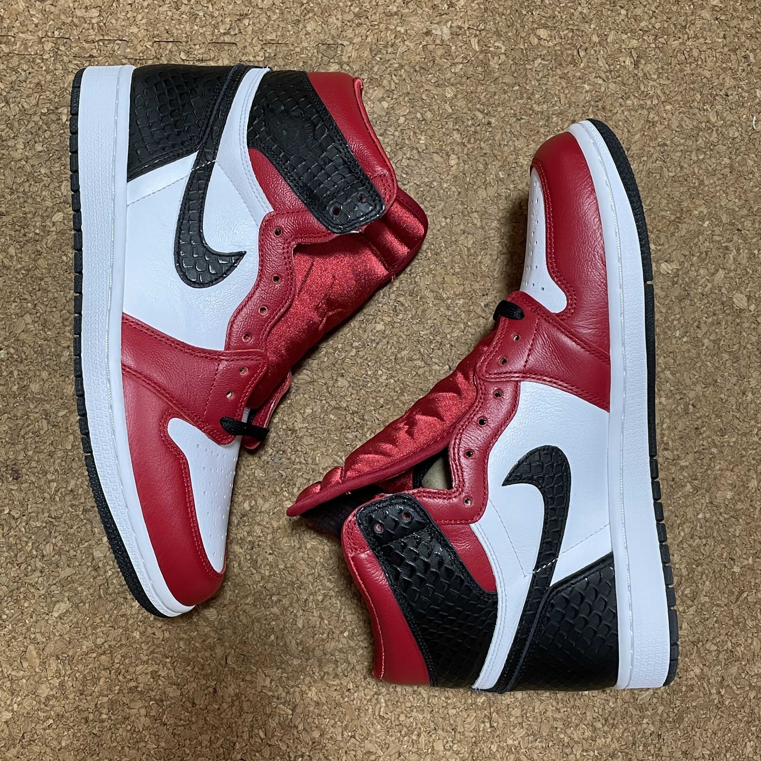 Nike Women's Air Jordan 1 High OG "Satin Red"
