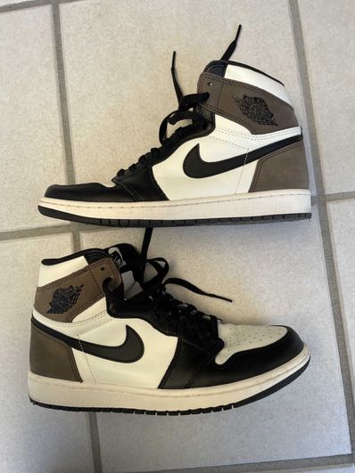 Nike Air Jordan 1 High OG "Sail/Dark Mocha/Black"