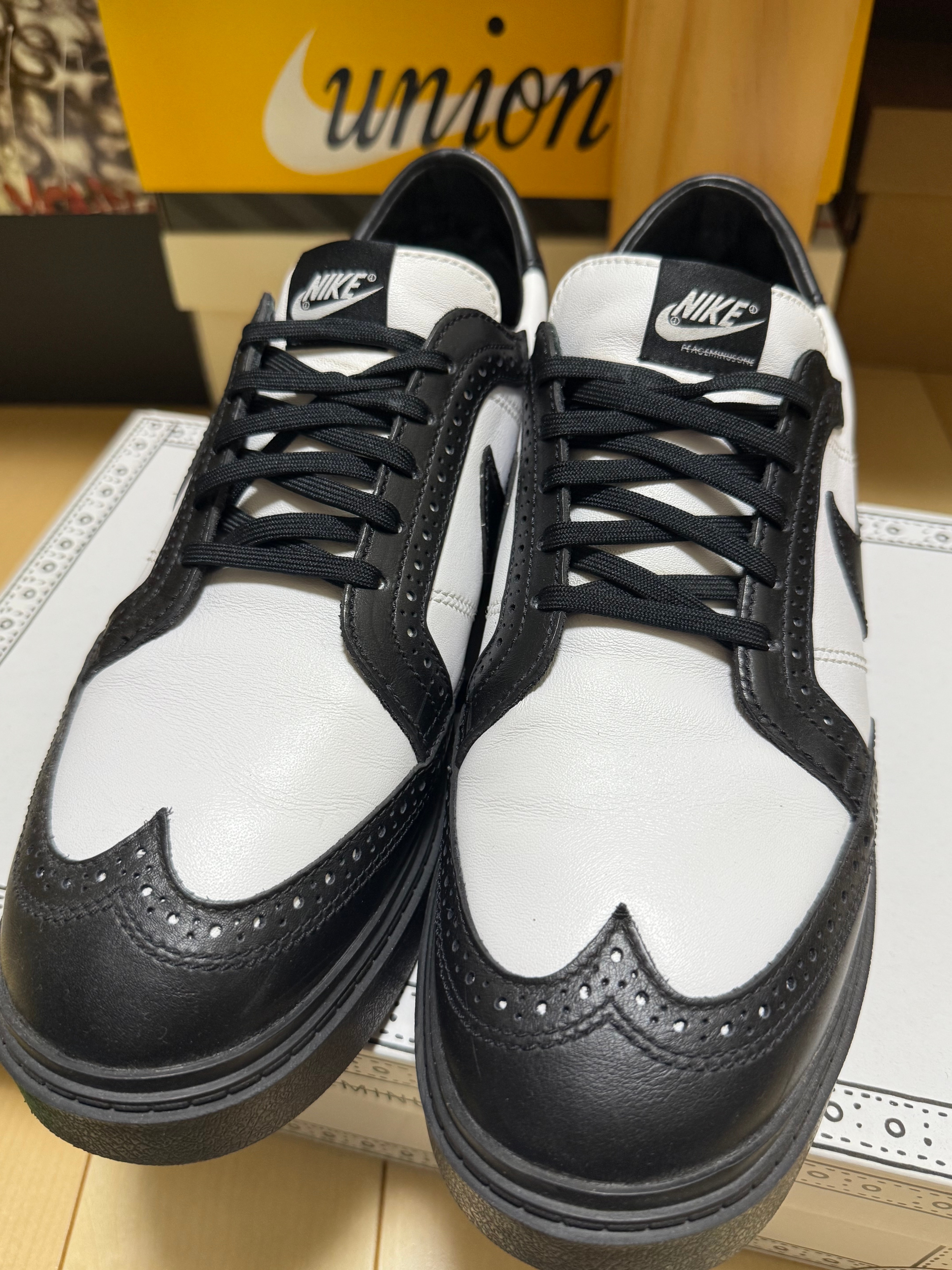PEACEMINUSONE × Nike Kwondo 1 "Black and White" / G-DRAGON