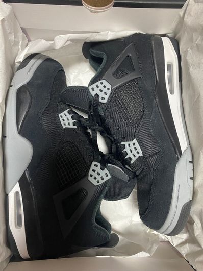 Nike Air Jordan 4 SE "Black and Light Steel"