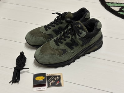 New Balance 580 GORE-TEX "Olive"