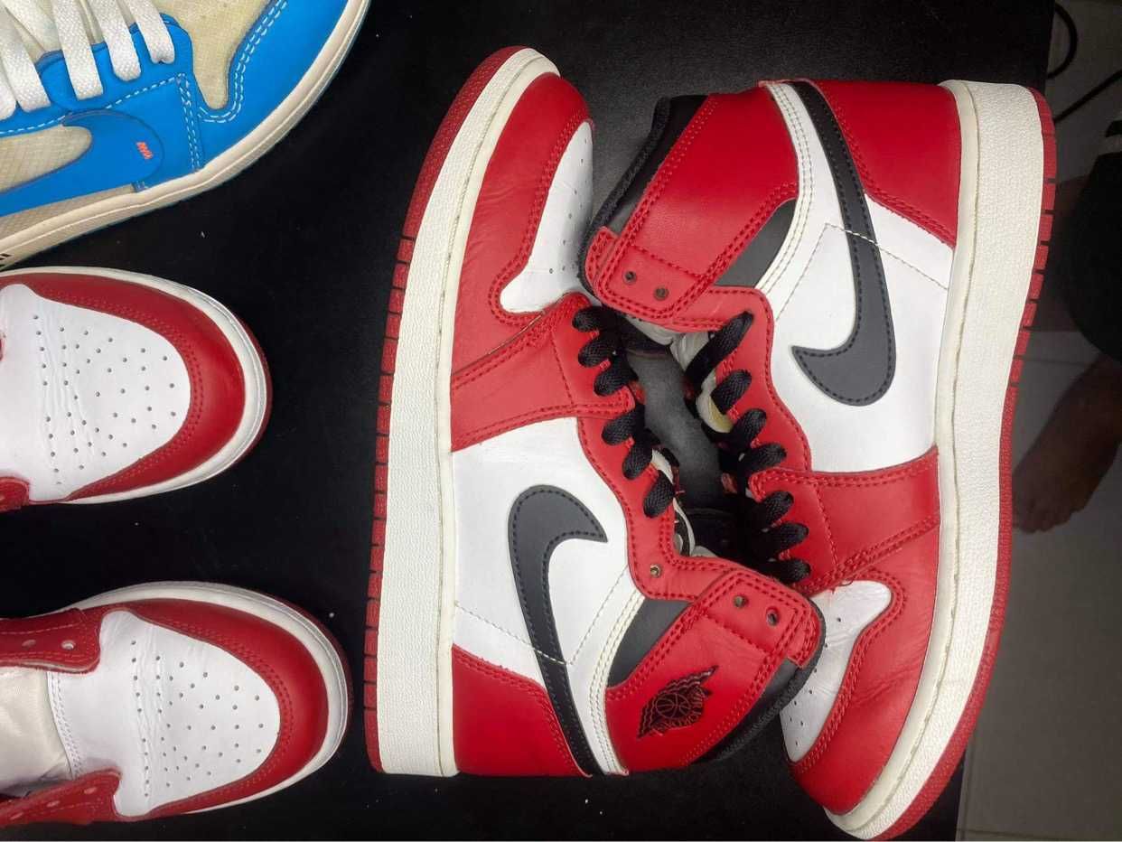 Nike Air Jordan 1 Retro High "Chicago" (2015)