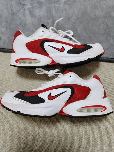 NIKE AIR MAX TRIAX 96 UNIVERSITY RED