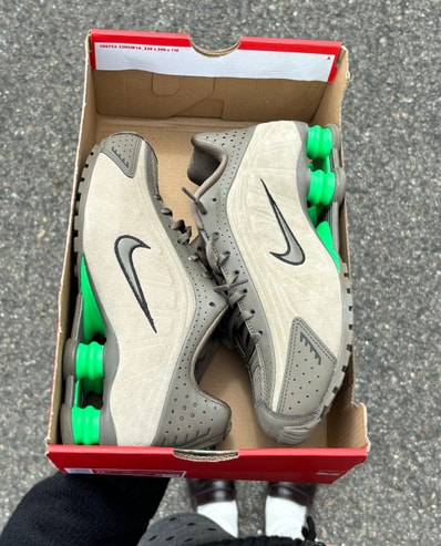 Nike Women's Shox R4 "Olive Khaki"