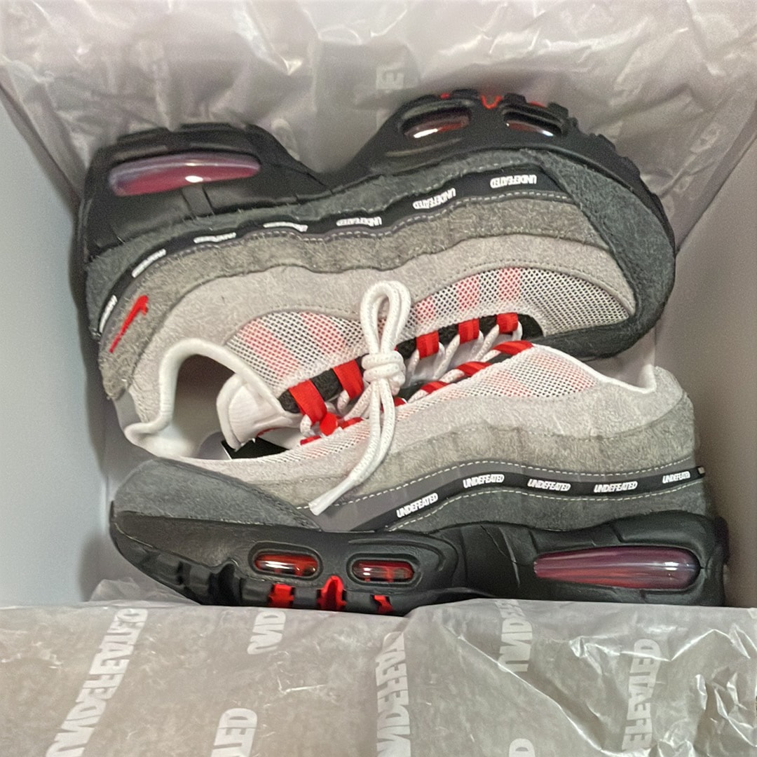 アンディフィーテッド × ナイキ エアマックス95 SP "ファイヤーレッド" (東京 エクスクルーシブ) (シリアルナンバーあり/600足限定)