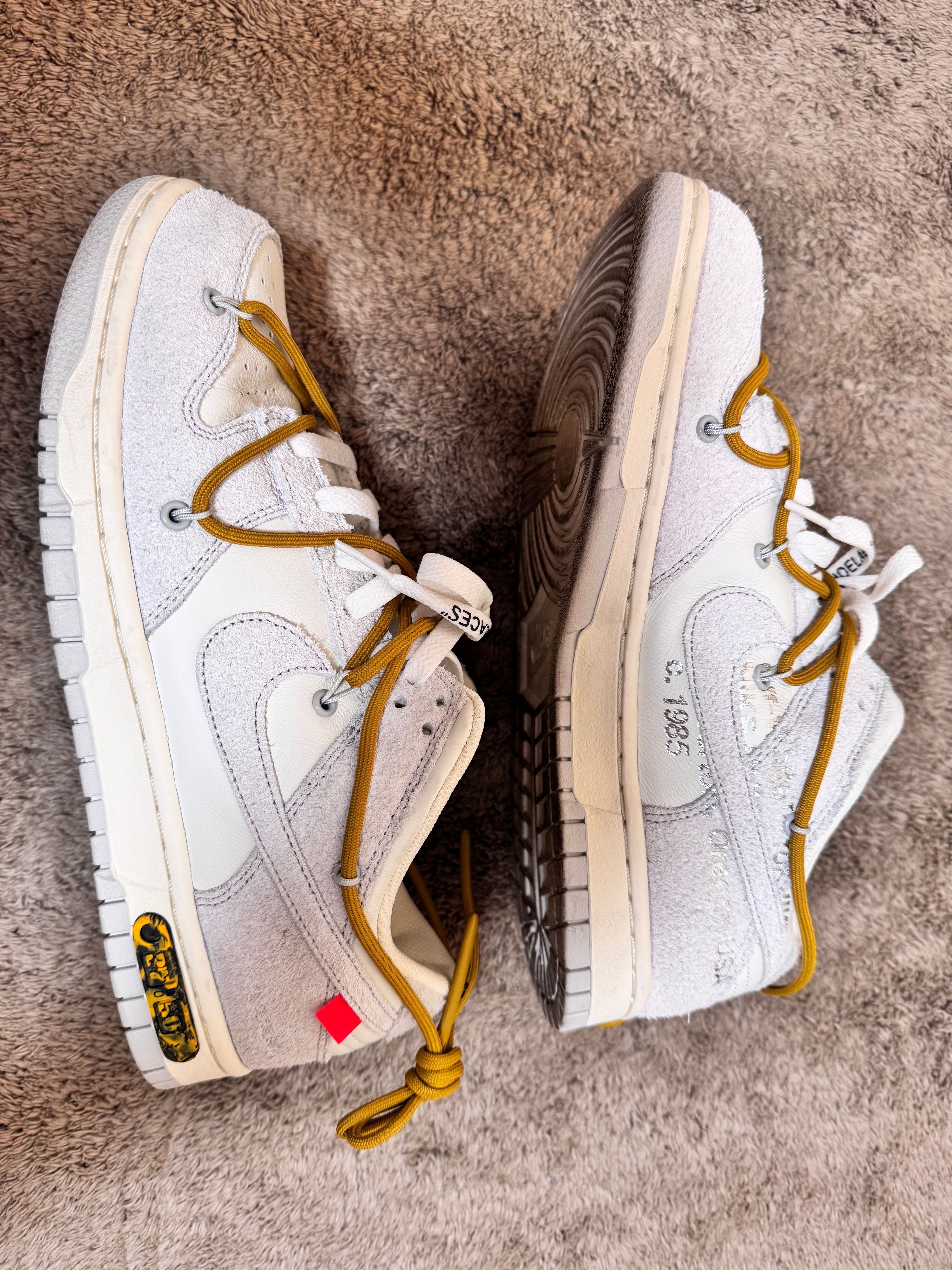 Off-White × Nike Dunk Low 1 of 50 "Lot.37"