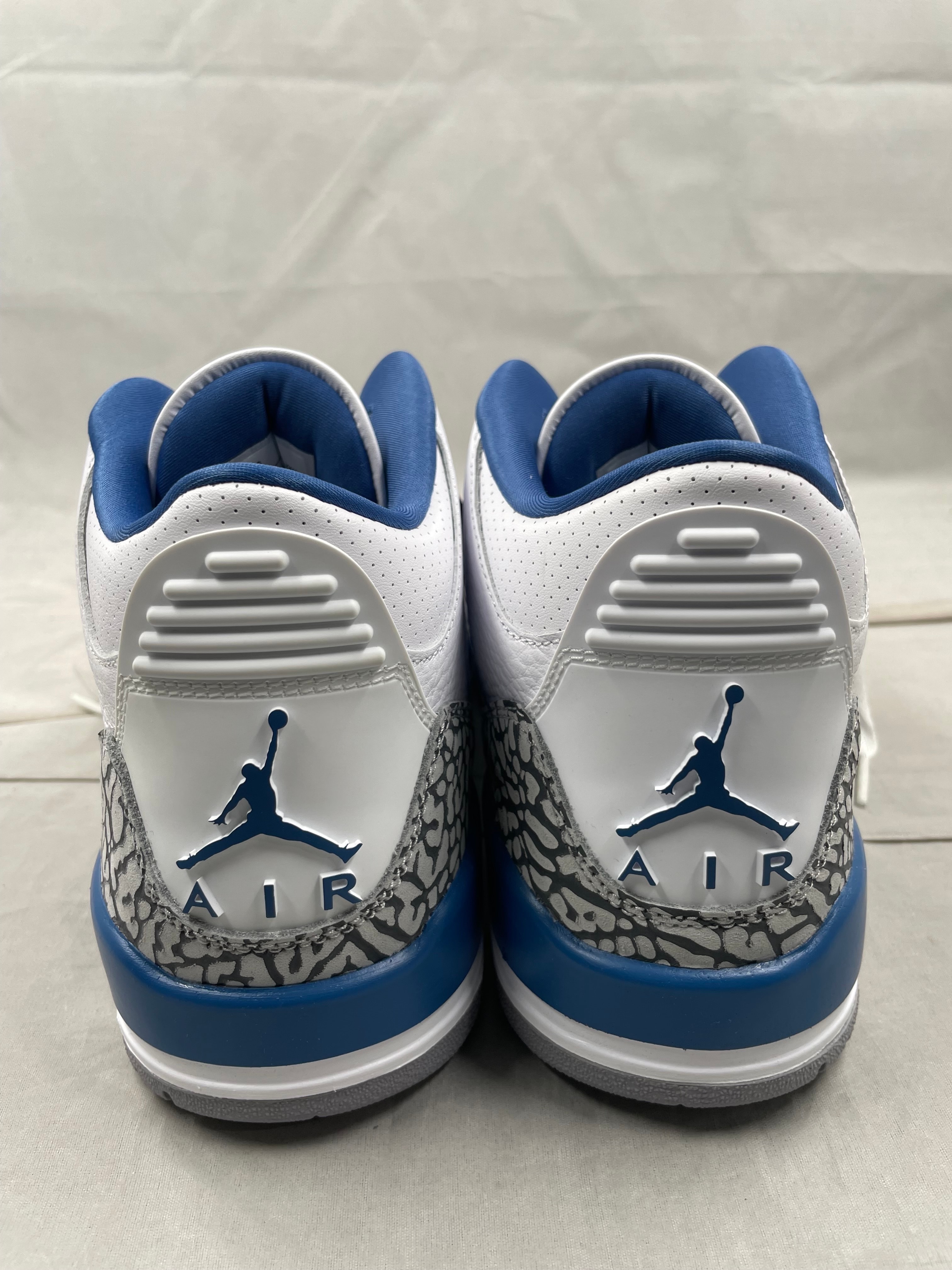 Nike Air Jordan 3 Retro "True Blue and Copper"