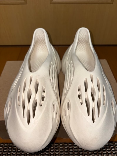 adidas YEEZY Foam Runner "Sand"