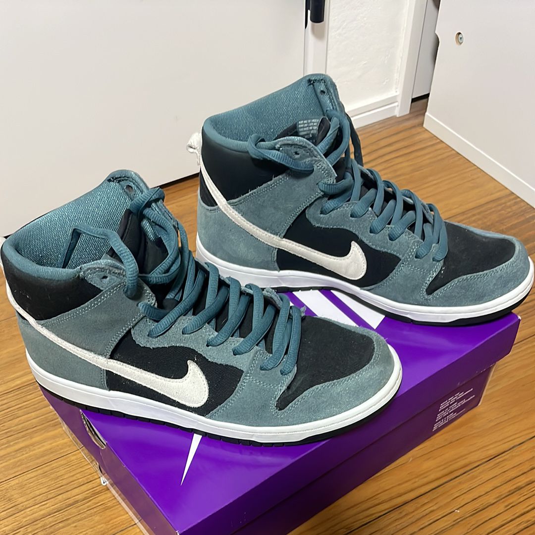 Nike SB Dunk High "Mineral Slate Suede"