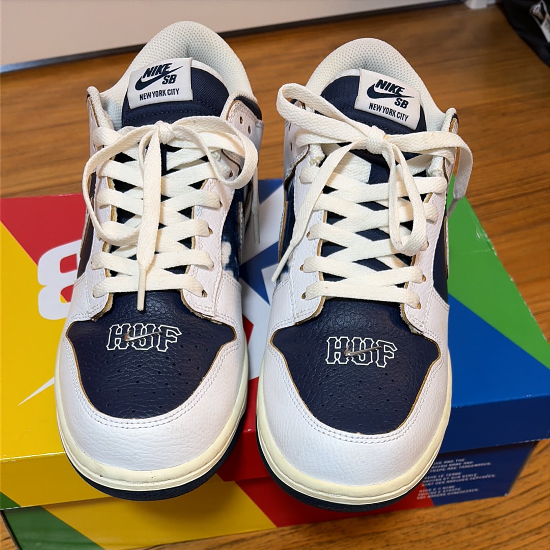 HUF × Nike SB Dunk Low "New York"