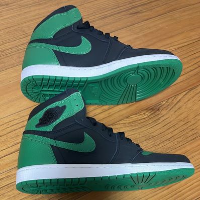 Nike Air Jordan 1 Retro High OG "Black/Pine Green" (2020)