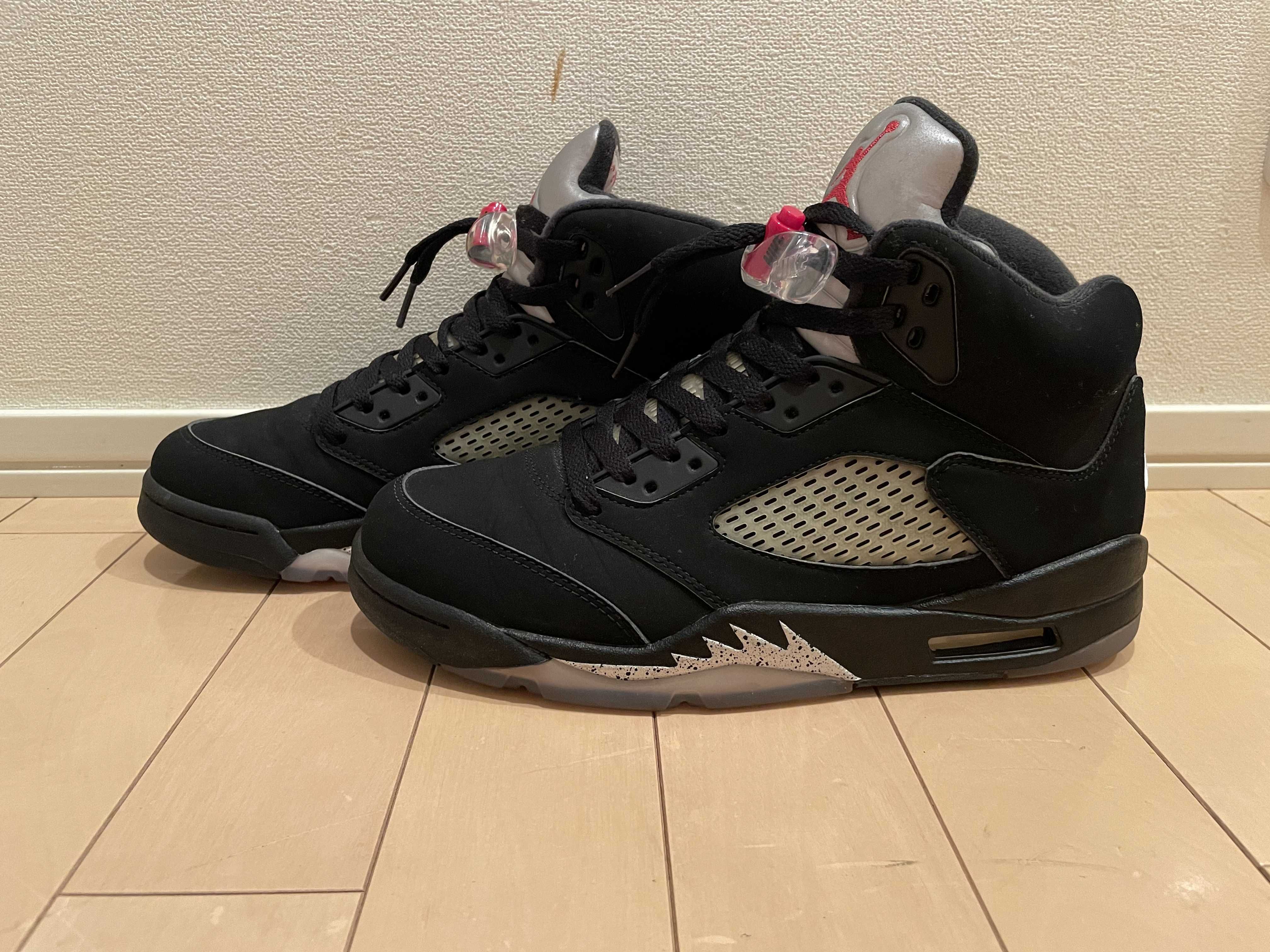 Nike Air Jordan 5 Retro OG "Black/Fire Red/Metallic Silver/White" (2016)