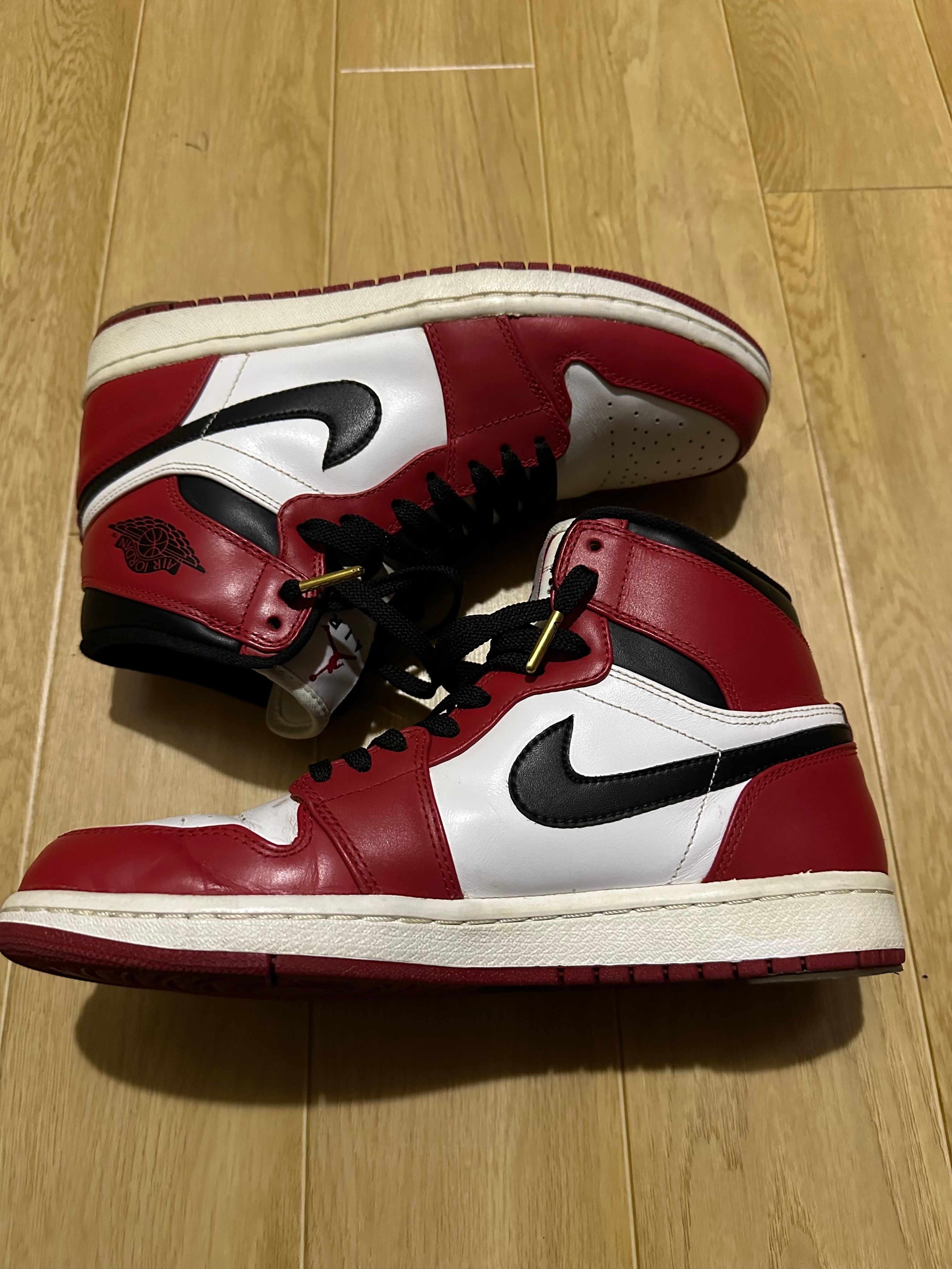 Nike Air Jordan 1 Retro High "Chicago" (2013)