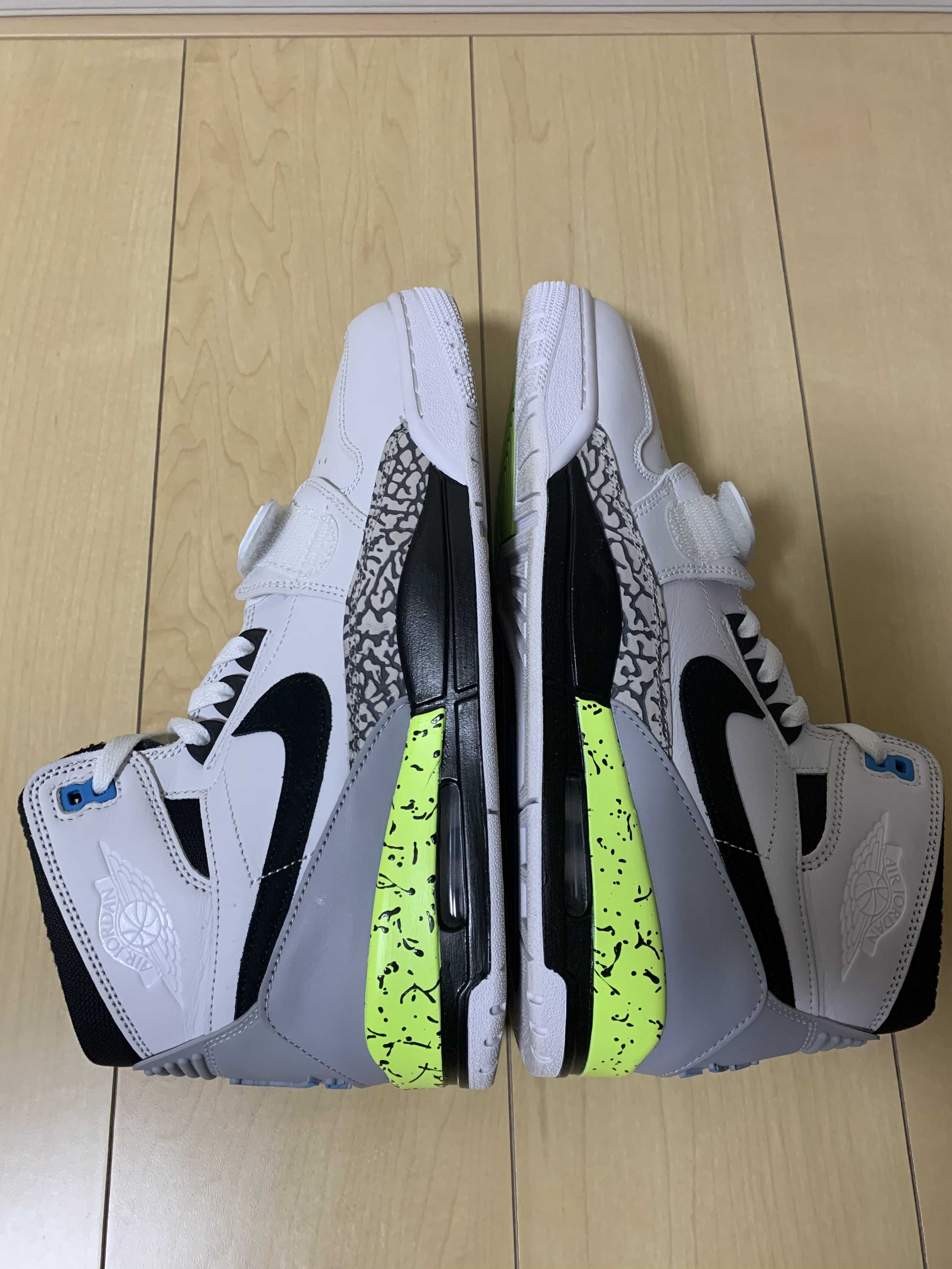 DON C × NIKE JORDAN LEGACY 312 BLACK-VOLT-VIVID BLUE